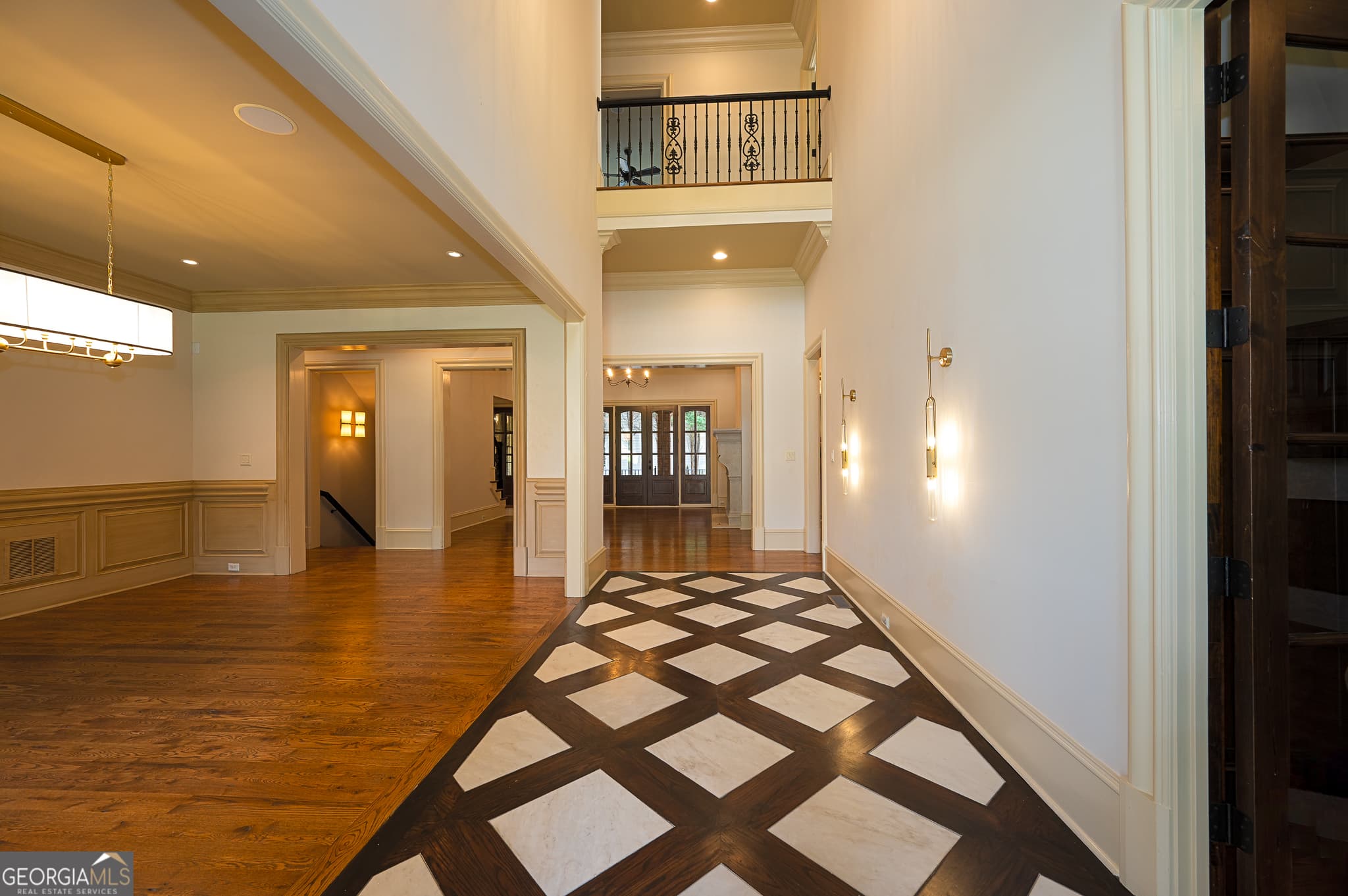 6 bedroom, 8.5 bathroom, 9,890 sq ft single family residence for sale at 831 Camden Park Court, Atlanta, GA 30342 — photo 7