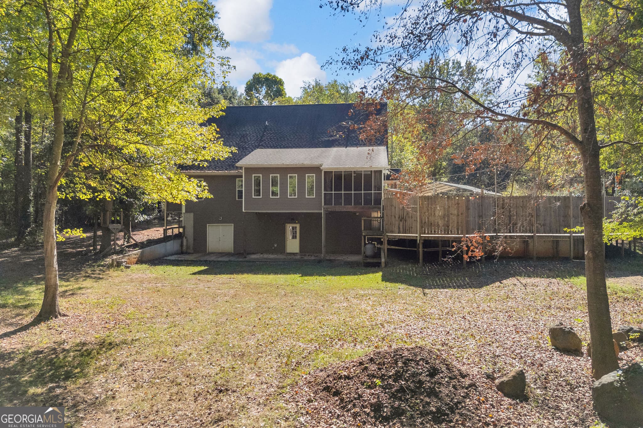 4 bedroom, 3.5 bathroom, 5,264 sq ft single family residence for sale at 95 Racetrack Road, Danielsville, GA 30633 — photo 3