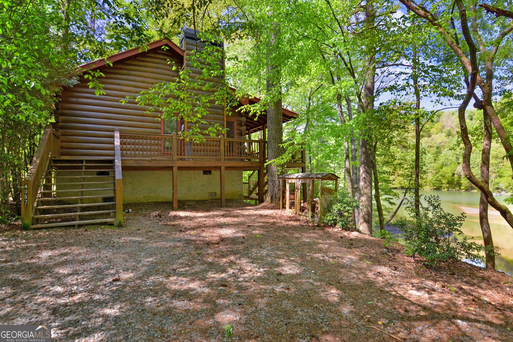 2 bedroom, 2 bathroom, 1,000 sq ft cabin,single family residence for sale at 4057 Whitepath Road, Ellijay, GA 30540 — photo 2