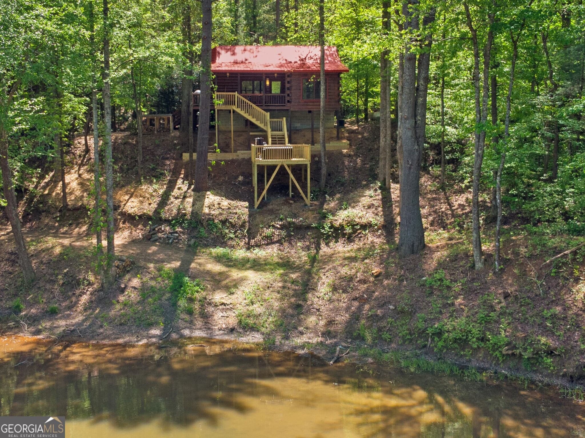 2 bedroom, 2 bathroom, 1,000 sq ft cabin,single family residence for sale at 4057 Whitepath Road, Ellijay, GA 30540 — photo 8