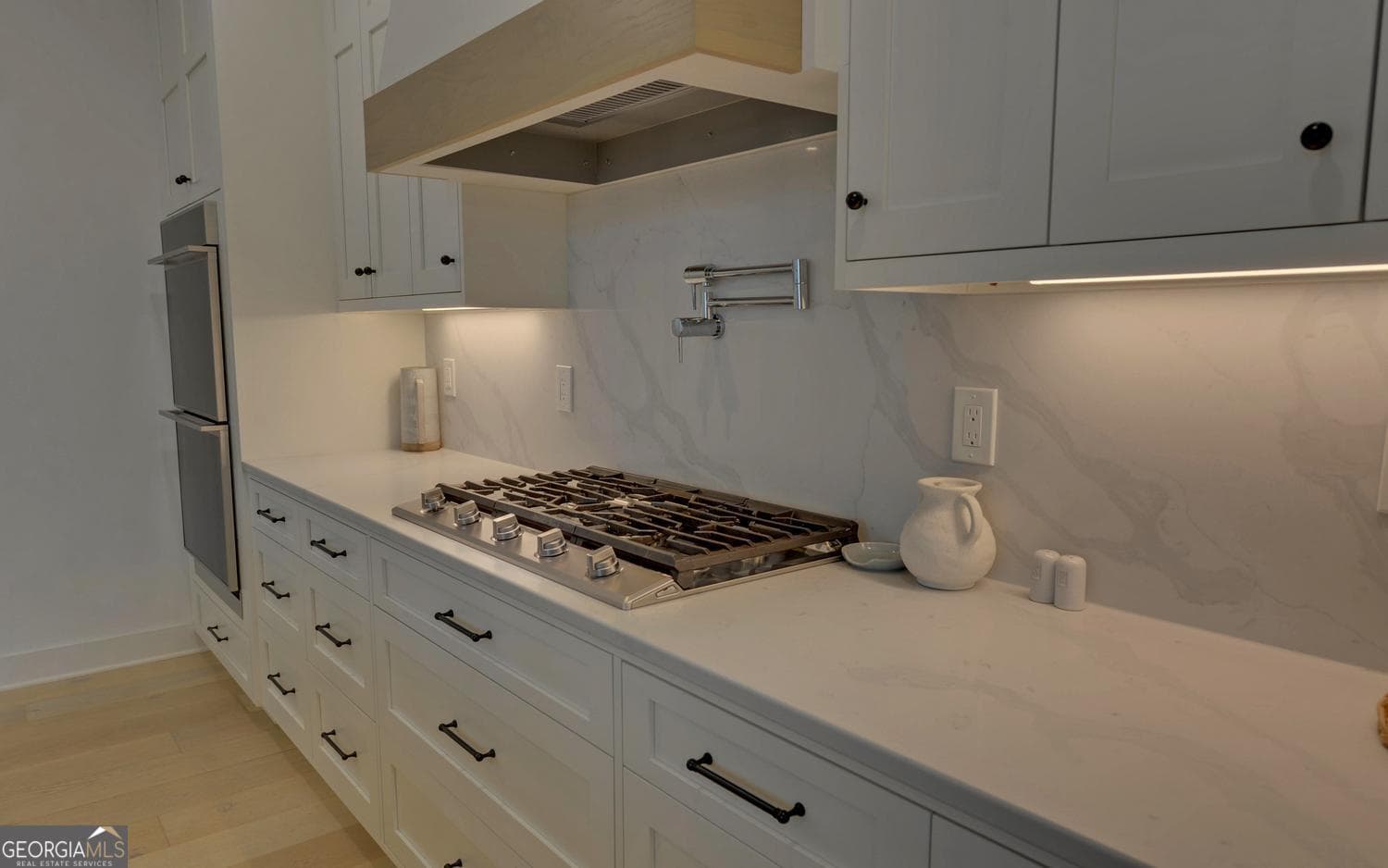 6 bedroom, 4.5 bathroom, 3,450 sq ft single family residence for sale at 96 Barefoot Bay Road, Hartwell, GA 30643 — photo 10