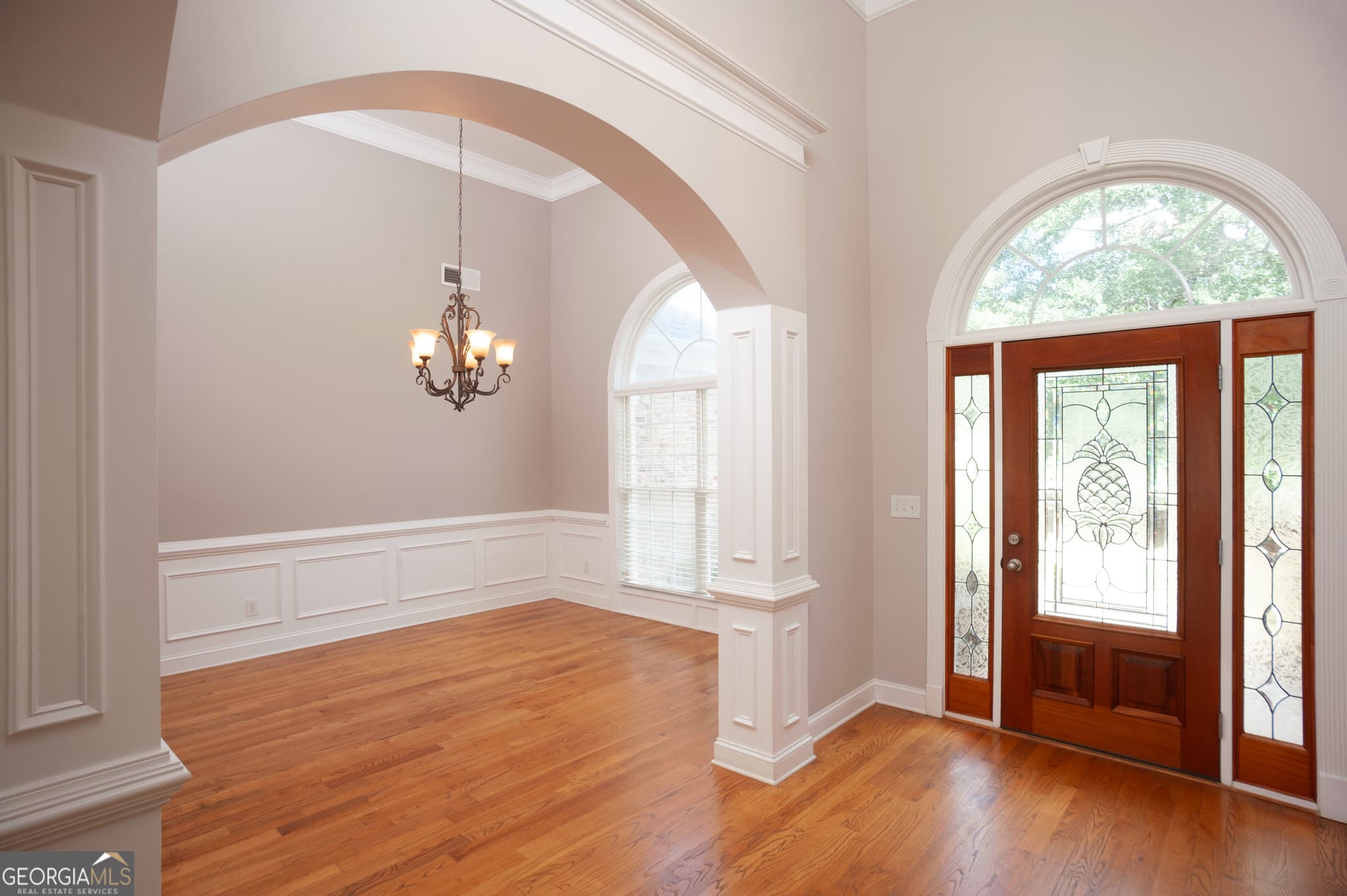 4 bedroom, 3.5 bathroom, 3,756 sq ft single family residence for sale at 6520 Riada Court, Mcdonough, GA 30253 — photo 2