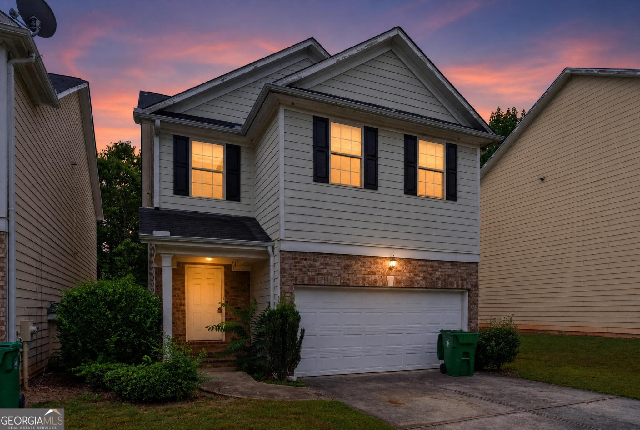 4 bedroom, 2.5 bathroom, 1,992 sq ft single family residence for sale at 6385 Shadow Square, Lithonia, GA 30058 — photo 6