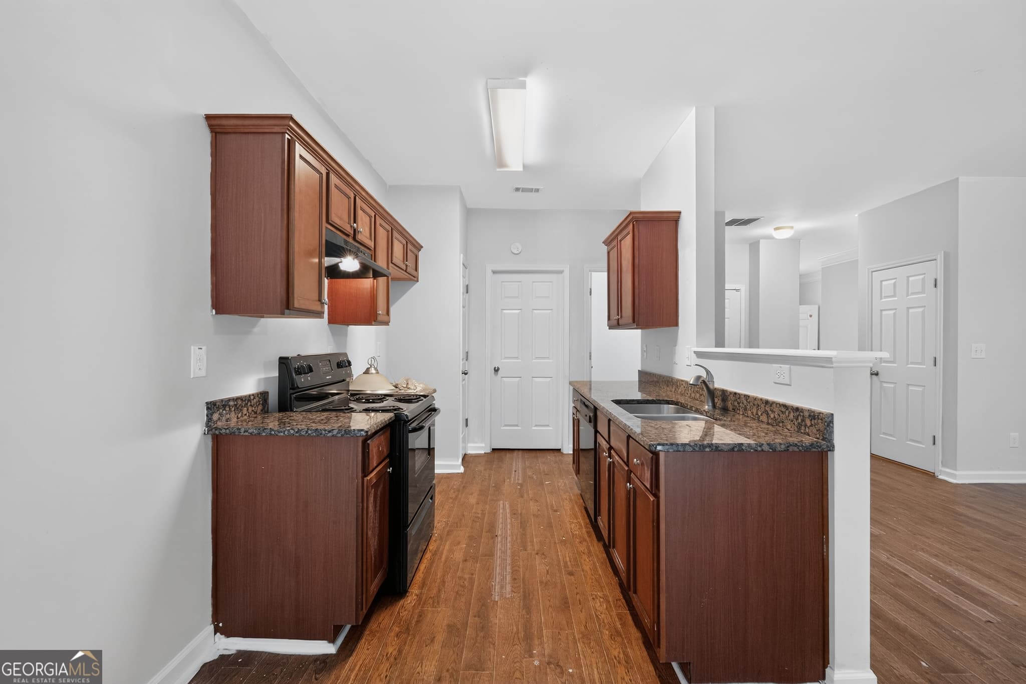 4 bedroom, 2.5 bathroom, 1,992 sq ft single family residence for sale at 6385 Shadow Square, Lithonia, GA 30058 — photo 10