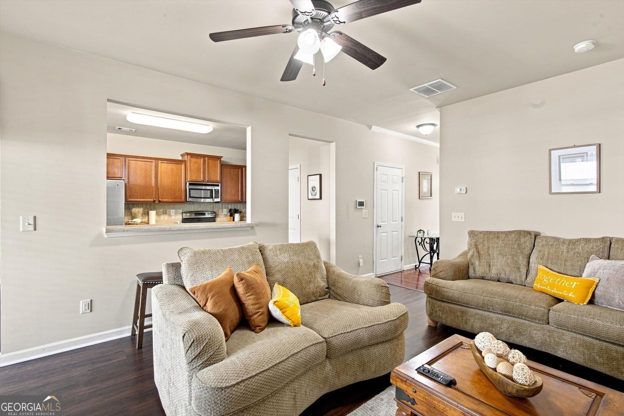3 bedroom, 2.5 bathroom, 2,388 sq ft townhouse for rent at 413 Fern Bay Drive # 263, South Fulton, GA 30331 for $2,900 a month — photo 8