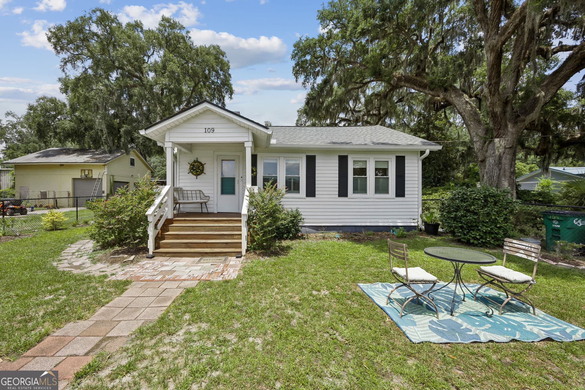 3 bedroom, 2 bathroom, 1,320 sq ft single family residence for sale at 109 E Church Street, St. Marys, GA 31558 — photo 4