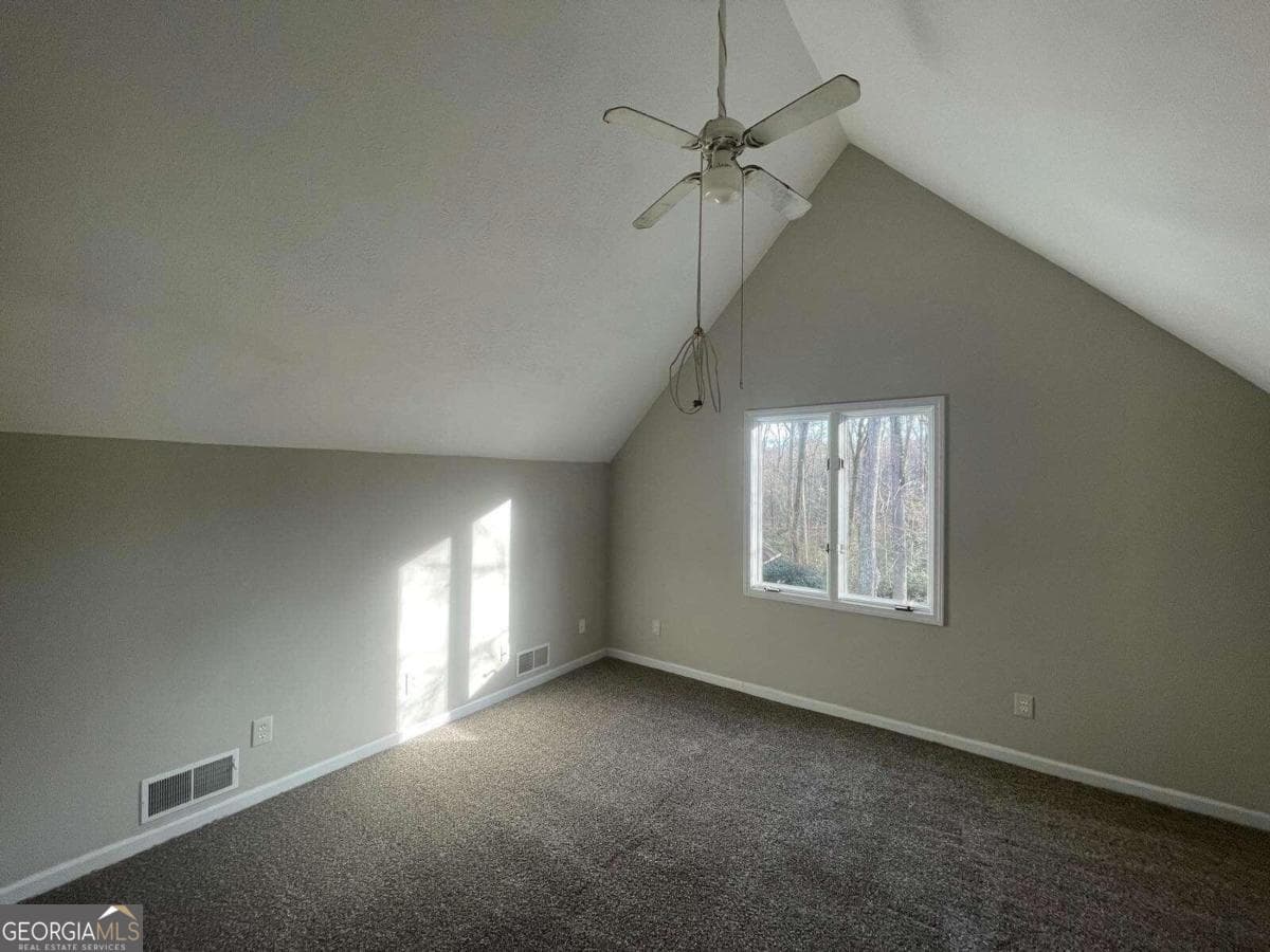 3 bedroom, 2 bathroom, 1,789 sq ft single family residence for sale at 2105 Honeybee Creek Drive, Griffin, GA 30224 — photo 7