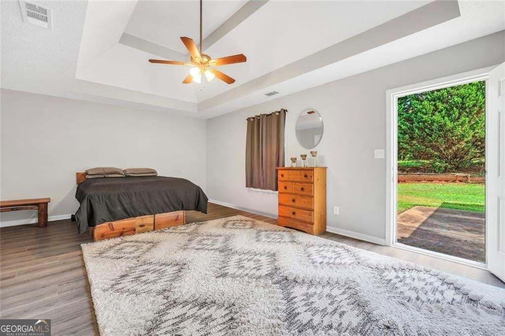 3 bedroom, 2 bathroom, 1,455 sq ft single family residence for sale at 1130 Larkspur Drive, Locust Grove, GA 30248 — photo 10