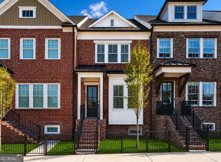 3 bedroom, 3.5 bathroom, 2,278 sq ft townhouse sold at 4474 Lemon Street, Acworth, GA 30101