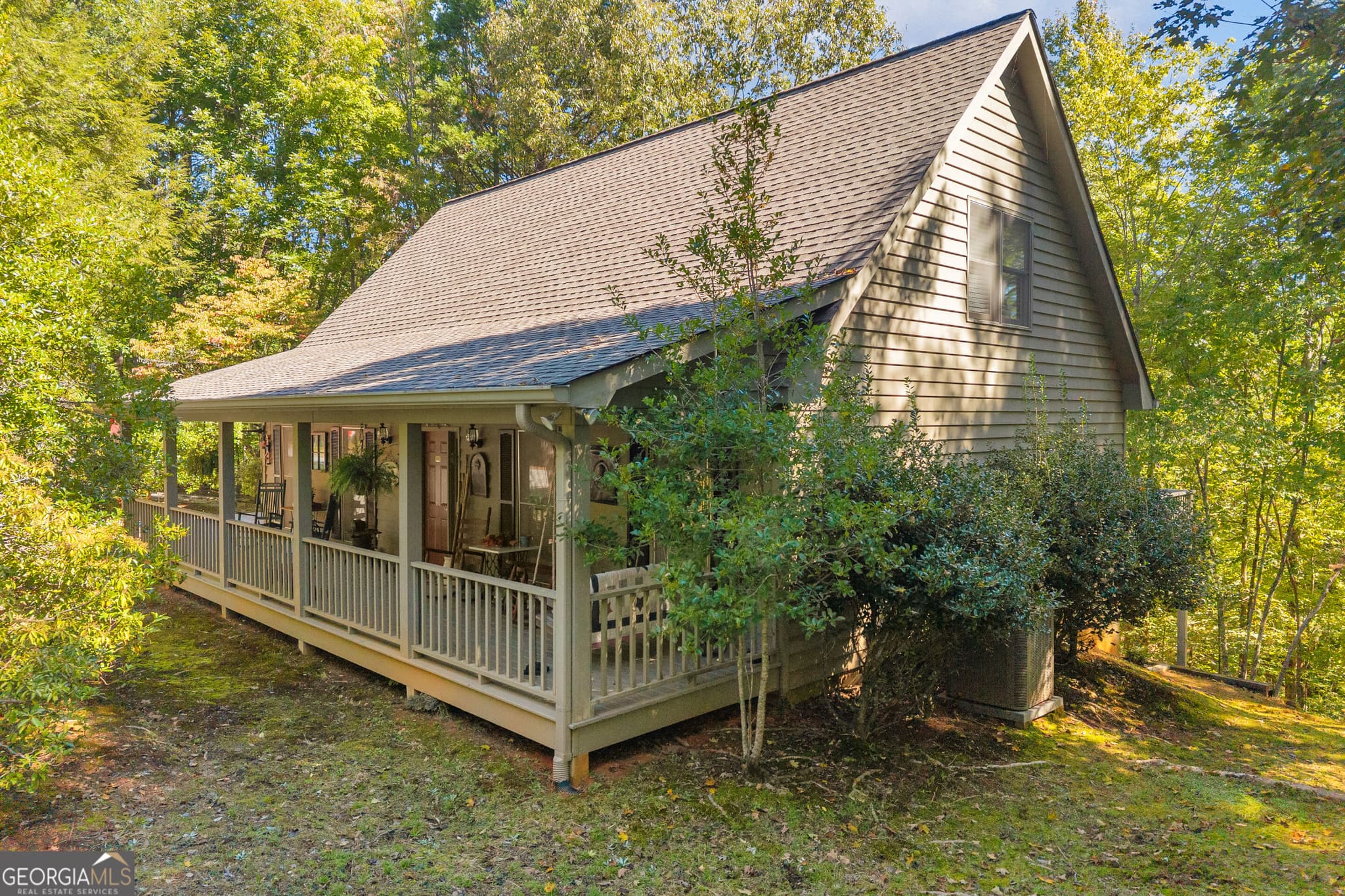 3 bedroom, 2.5 bathroom, 2,000 sq ft single family residence for sale at 107 Hawks Nest, Sautee Nacoochee, GA 30571 — photo 2