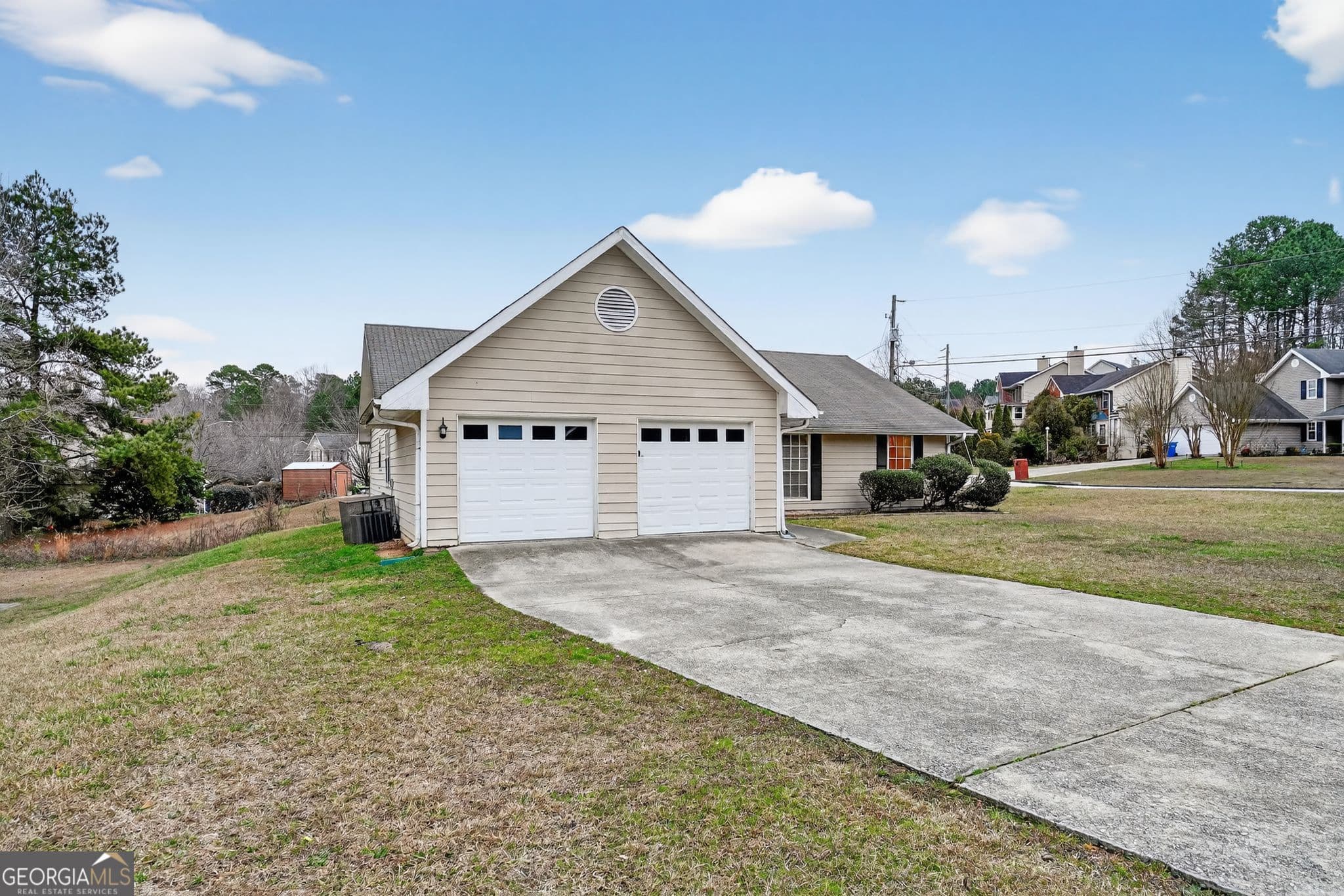 3 bedroom, 2 bathroom, 1,736 sq ft single family residence for sale at 205 Whirlwind Courts, South Fulton, GA 30349 — photo 2