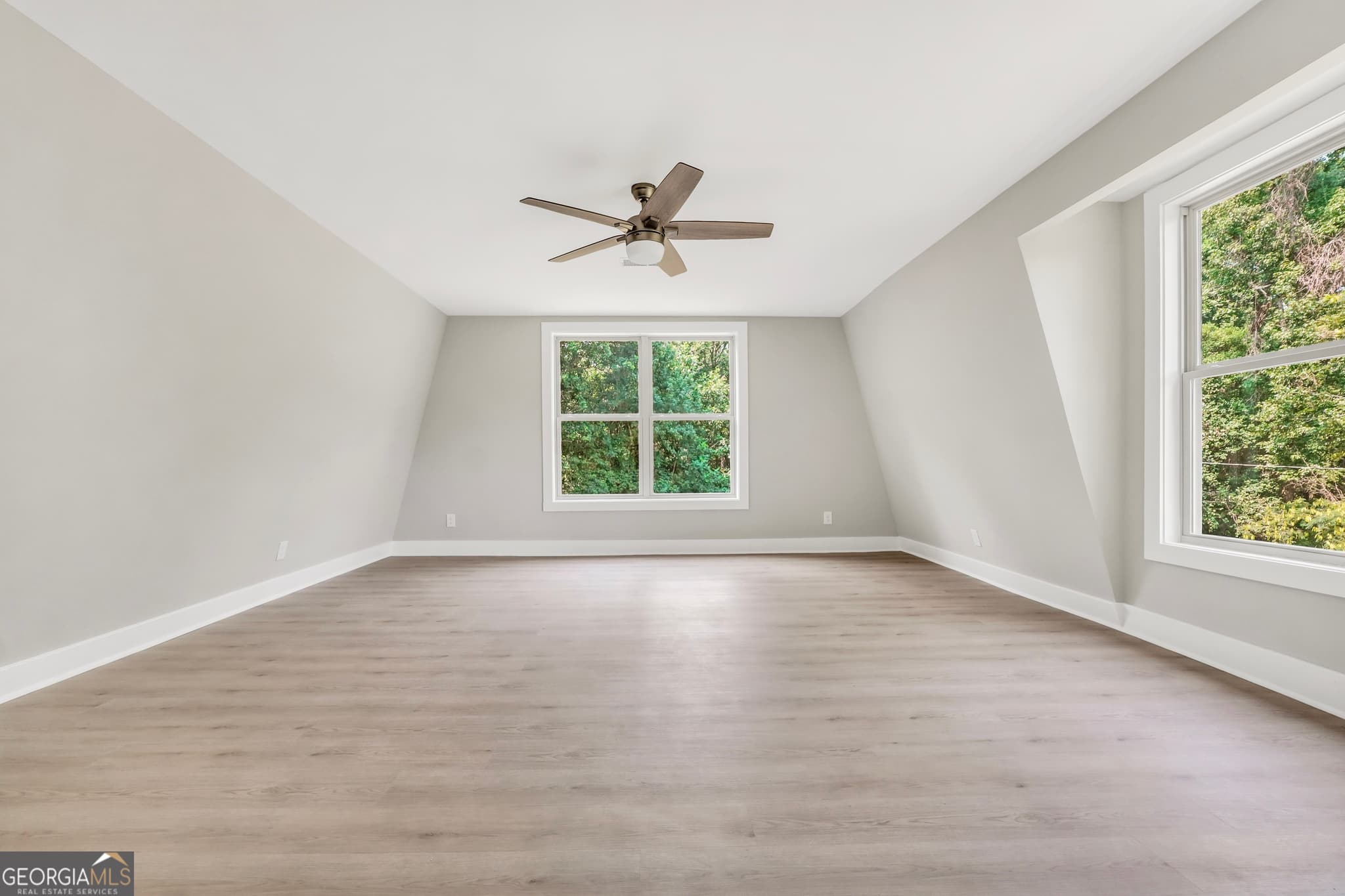 4 bedroom, 2.5 bathroom, 1,440 sq ft single family residence under contract at 310 Old Macon Road, Hillsboro, GA 31038 — photo 6