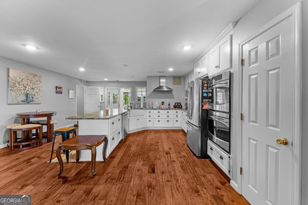 5 bedroom, 3 bathroom, 3,857 sq ft single family residence for sale at 762 Old Mcleod Bridge Road, Adrian, GA 31002 — photo 8