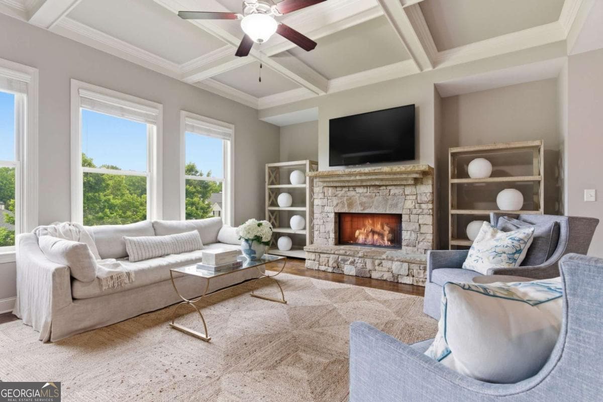 5 bedroom, 4 bathroom, 3,989 sq ft single family residence for sale at 4010 Pinebrook Circle, Cumming, GA 30028 — photo 4