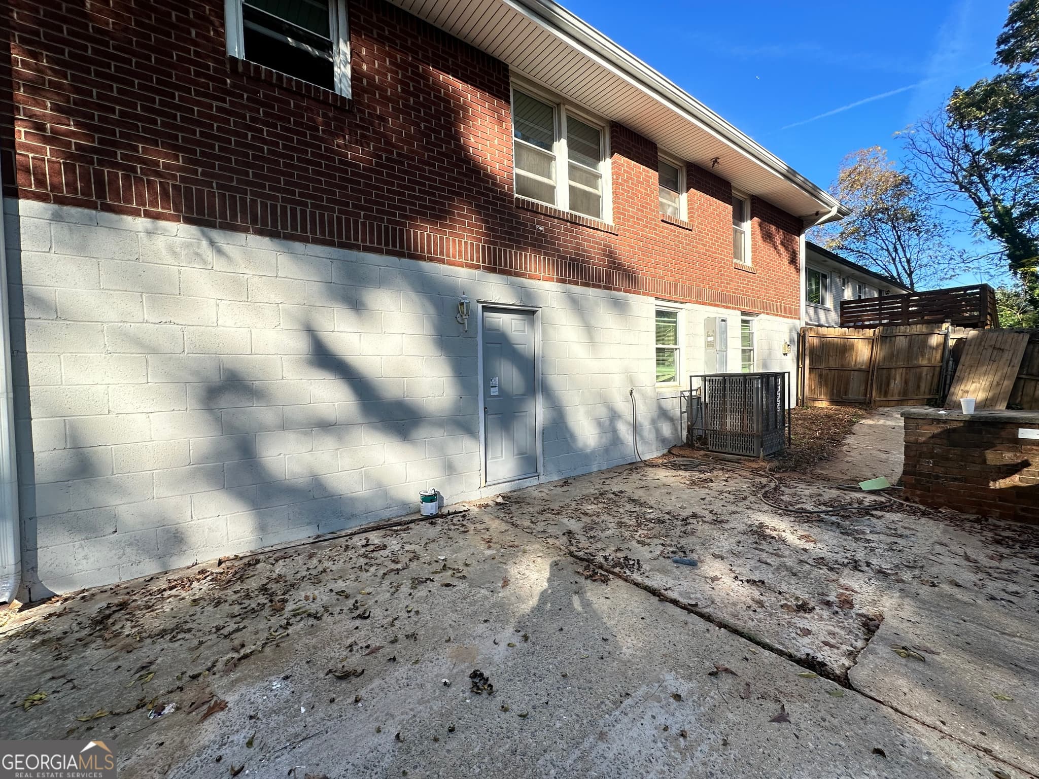 4 bedroom, 2 bathroom, 2,267 sq ft single family residence for rent at 1865 Vicki Lane, Atlanta, GA 30316 for $1,100 a month — photo 1 of 1