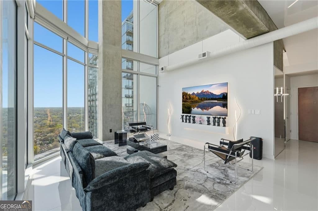 2 bedroom, 2 bathroom, 1,875 sq ft condominium for sale at 860 Peachtree Street 2801, Atlanta, GA 30308 — photo 5