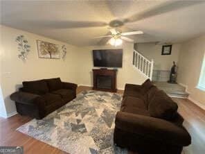 3 bedroom, 2.5 bathroom, 1,756 sq ft single family residence for sale at 6231 Hickory Lane Circle, Union City, GA 30291 — photo 10