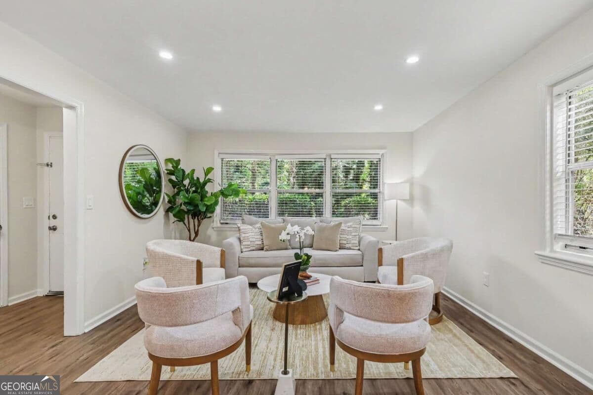 4 bedroom, 3 bathroom, 1,690 sq ft single family residence for sale at 74 Hollis Terrace, Atlanta, GA 30311 — photo 7