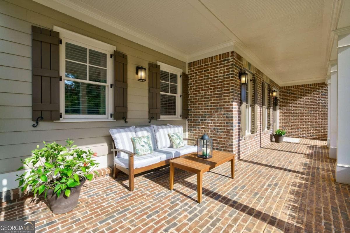 4 bedroom, 4.5 bathroom, 4,425 sq ft single family residence for sale at 1303 Oconee Springs Drive, Statham, GA 30666 — photo 3