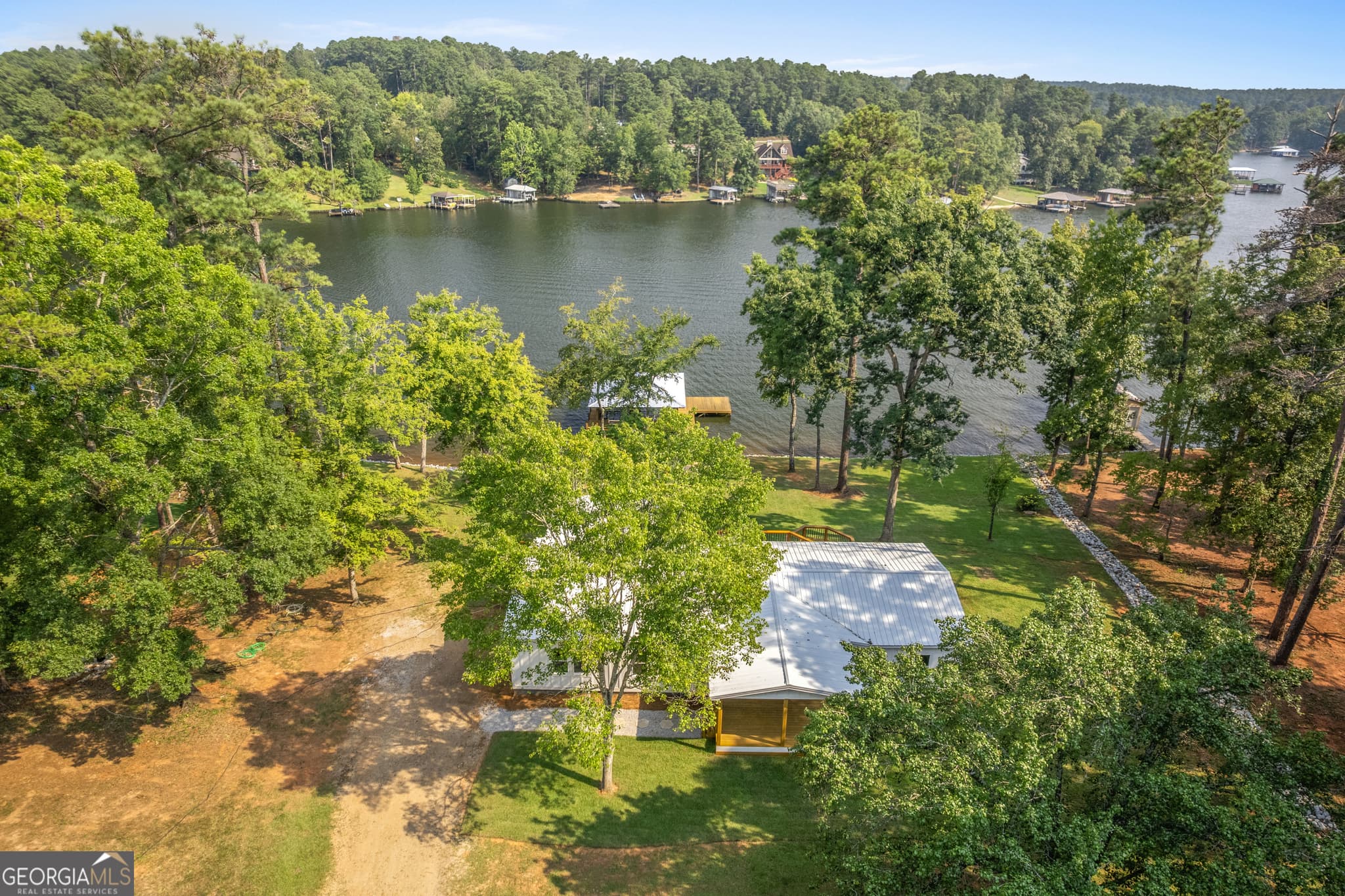 3 bedroom, 2 bathroom, 1,850 sq ft manufactured home,single family residence under contract at 128 Pope Road, Sparta, GA 31087 — photo 3