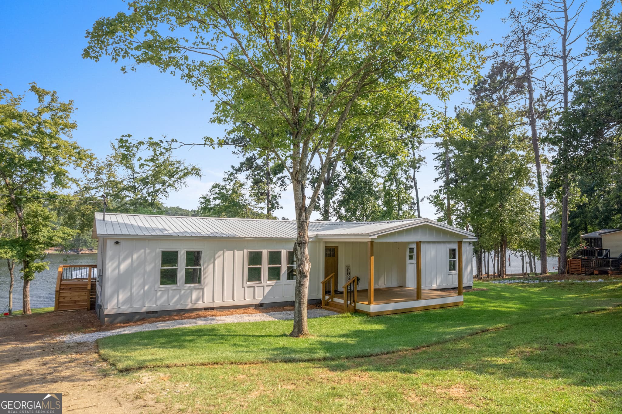 3 bedroom, 2 bathroom, 1,850 sq ft manufactured home,single family residence under contract at 128 Pope Road, Sparta, GA 31087 — photo 4