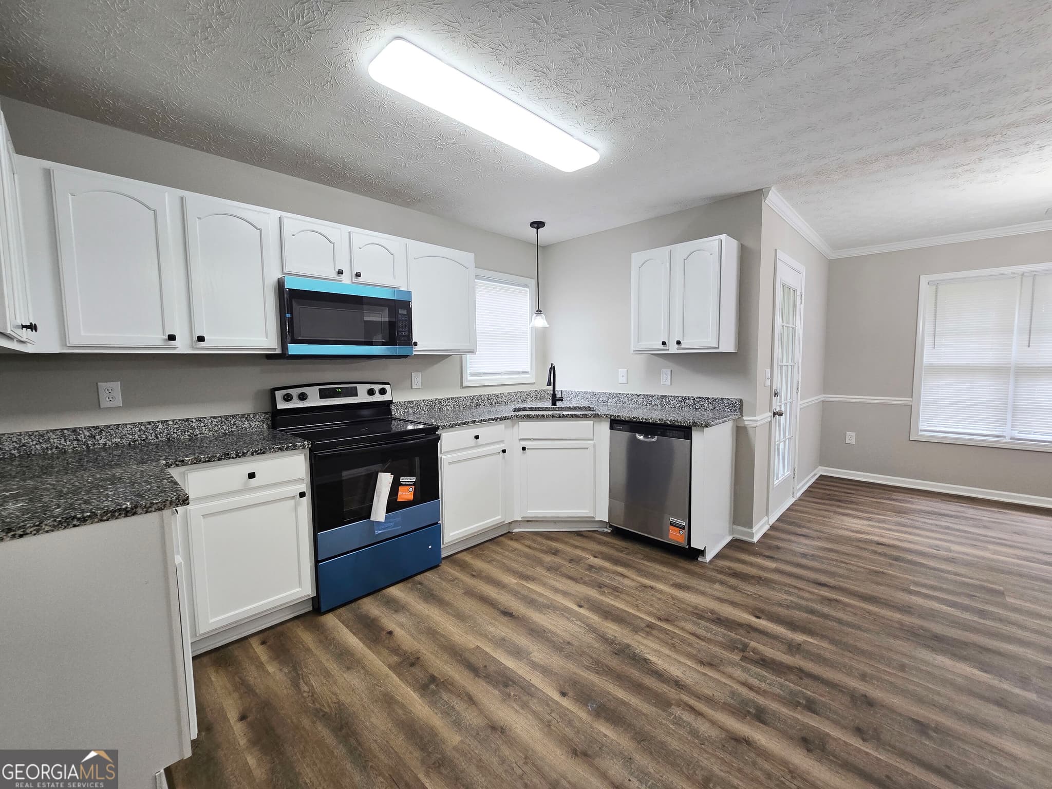 4 bedroom, 2.5 bathroom, 1,410 sq ft single family residence for sale at 130 Butler Bridge Circle, Covington, GA 30016 — photo 9