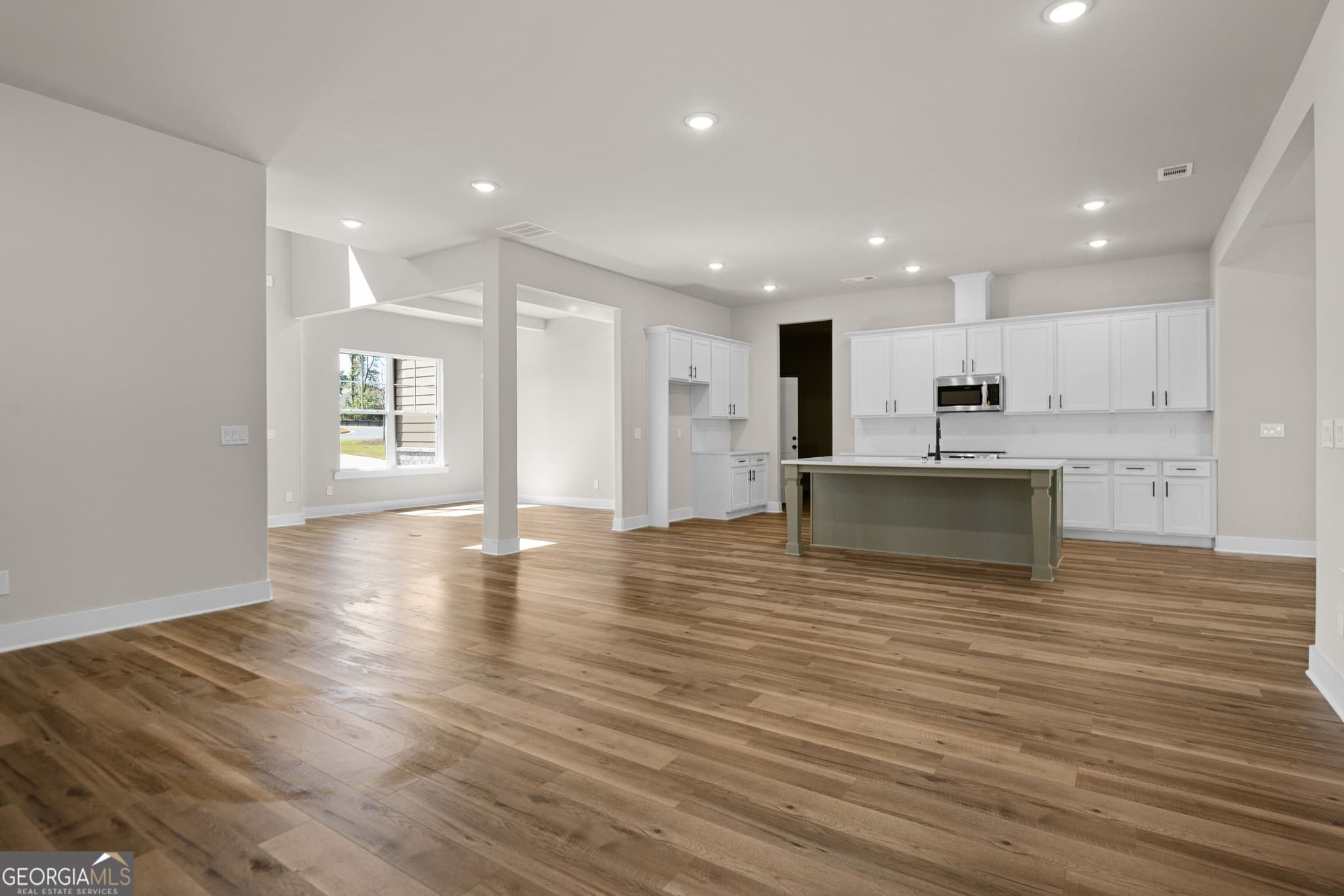 5 bedroom, 4 bathroom single family residence for sale at 165 Dawson Creek Lane, Locust Grove, GA 30248 — photo 6