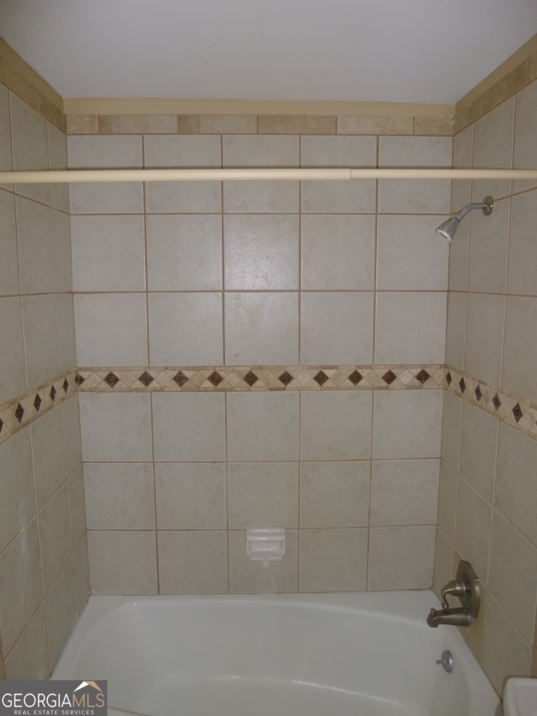 4 bedroom, 2 bathroom single family residence for rent at 2575 Fox Hall Lane, College Park, GA 30349 for $1,900 a month — photo 10