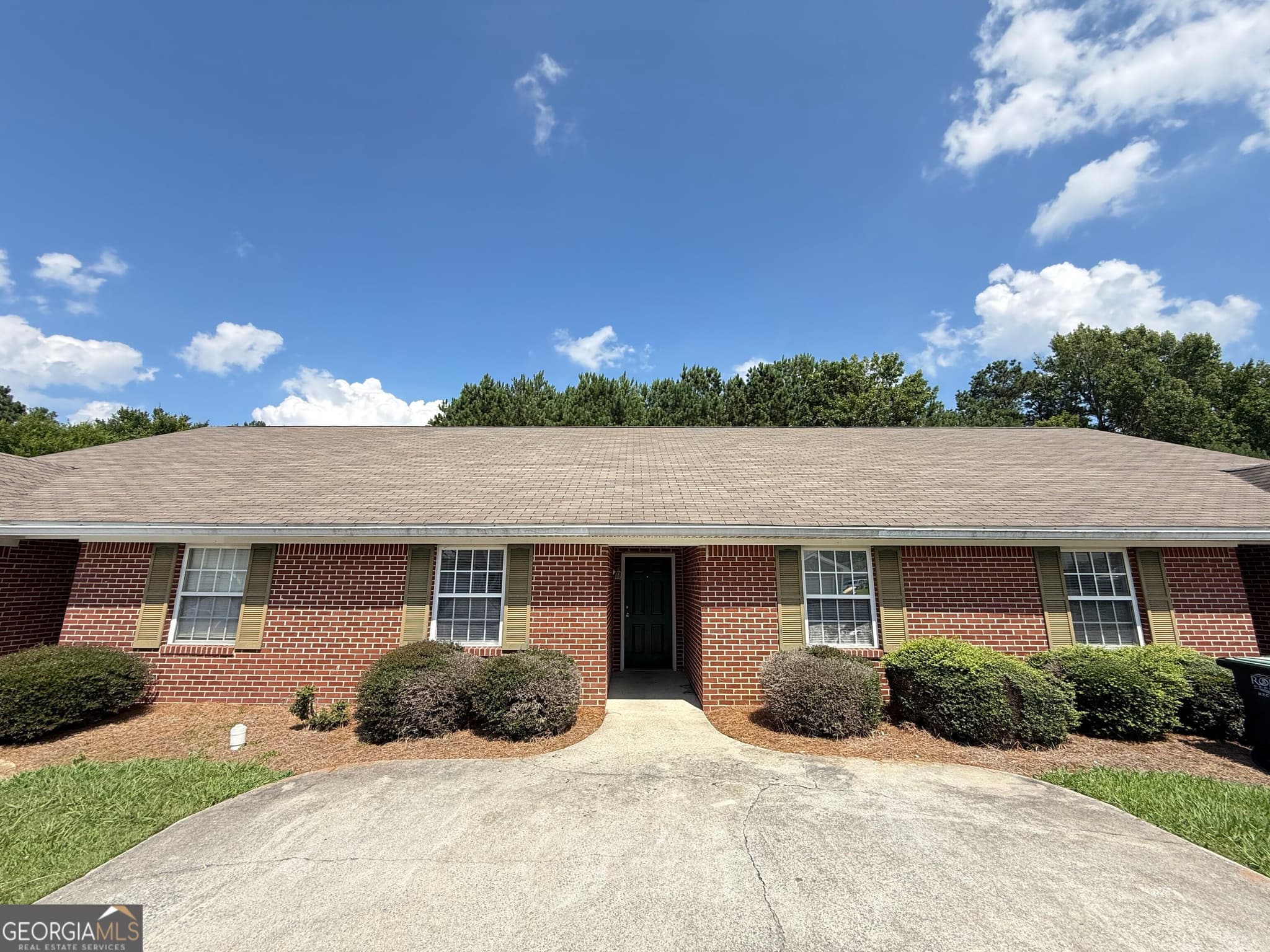 3 bedroom, 2 bathroom triplex for rent at 4 Pintail Court, Rome, GA 30165 for $1,400 a month