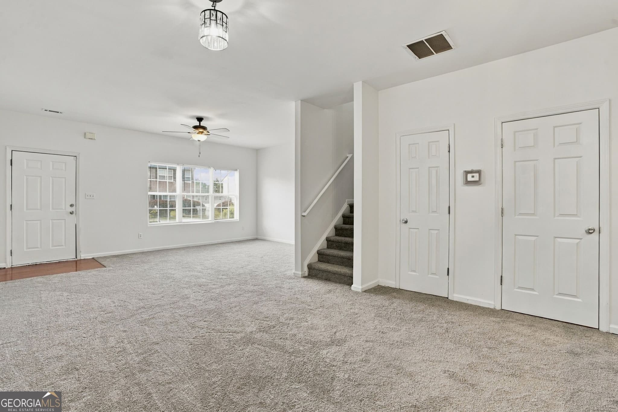 3 bedroom, 2.5 bathroom, 1,600 sq ft townhouse for sale at 8260 Oakley Circle # 2, Union City, GA 30291 — photo 10