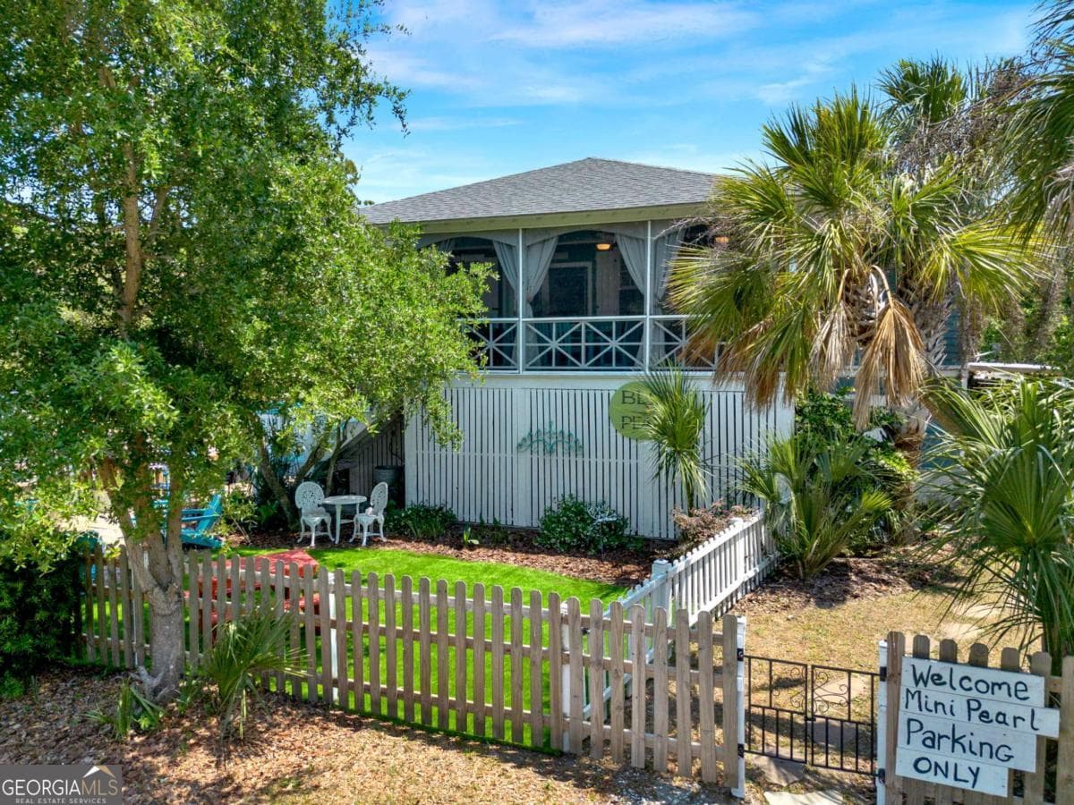 multi family,triplex under contract at 1102 Lovell Avenue, Tybee Island, GA 31328