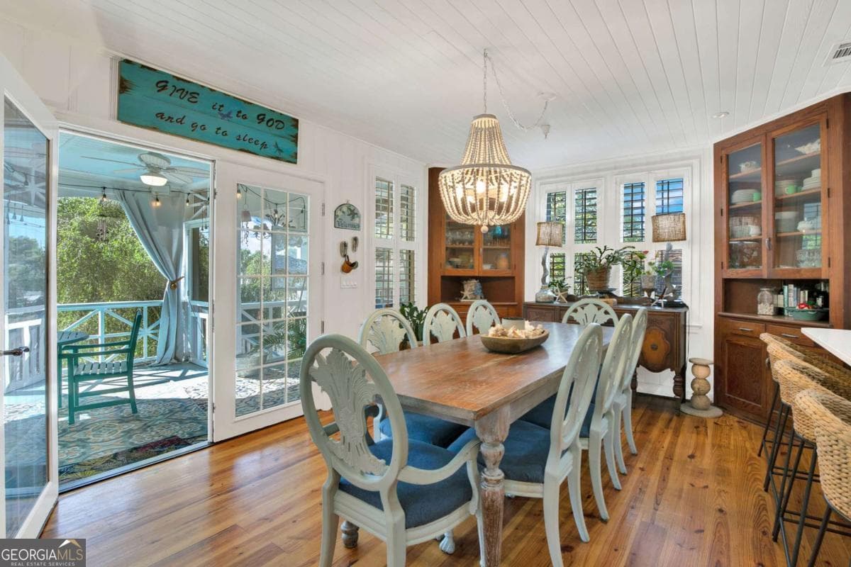 multi family,triplex under contract at 1102 Lovell Avenue, Tybee Island, GA 31328 — photo 10
