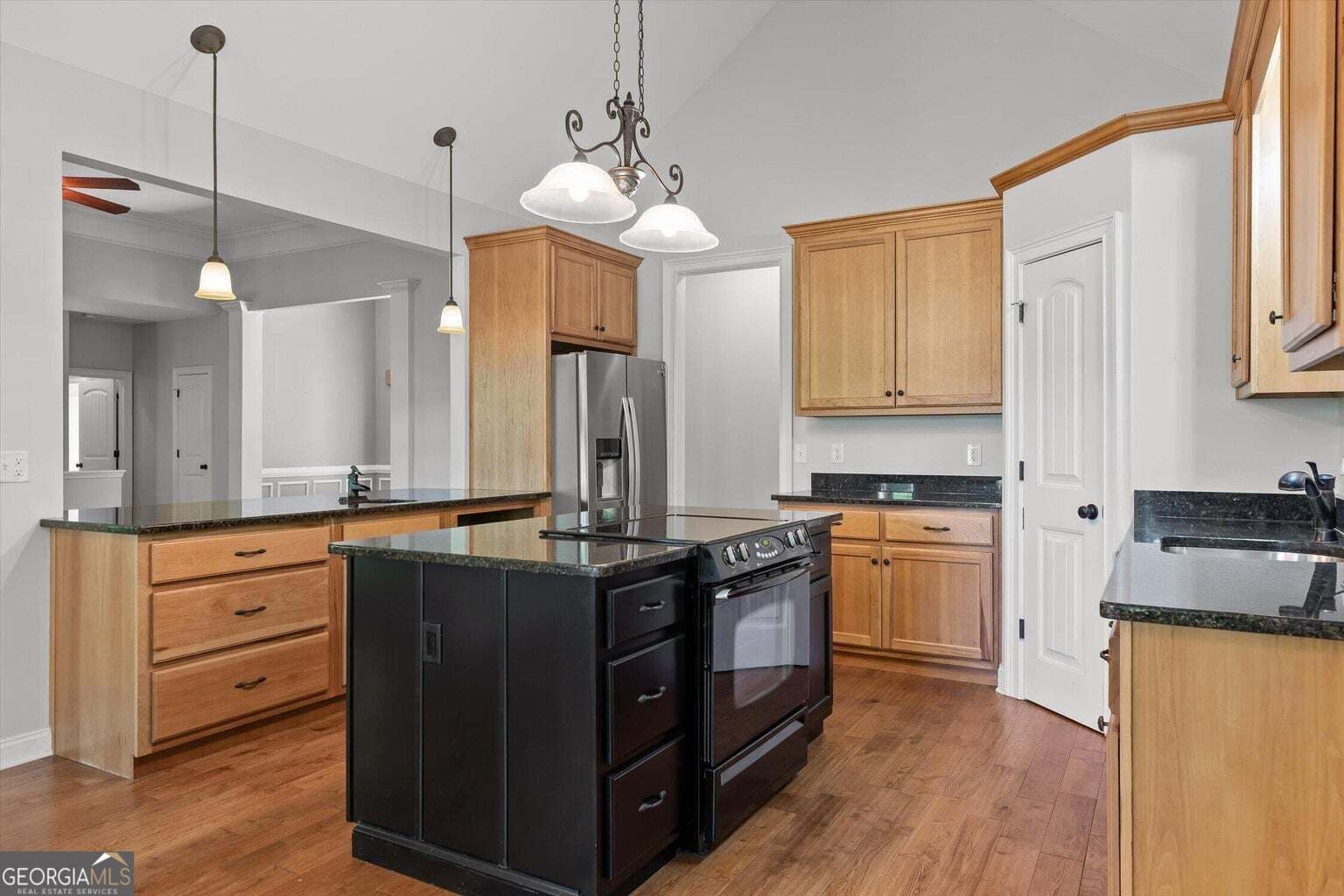 4 bedroom, 3 bathroom, 3,255 sq ft single family residence for sale at 678 Cherokee Lake Drive, Ringgold, GA 30736 — photo 5