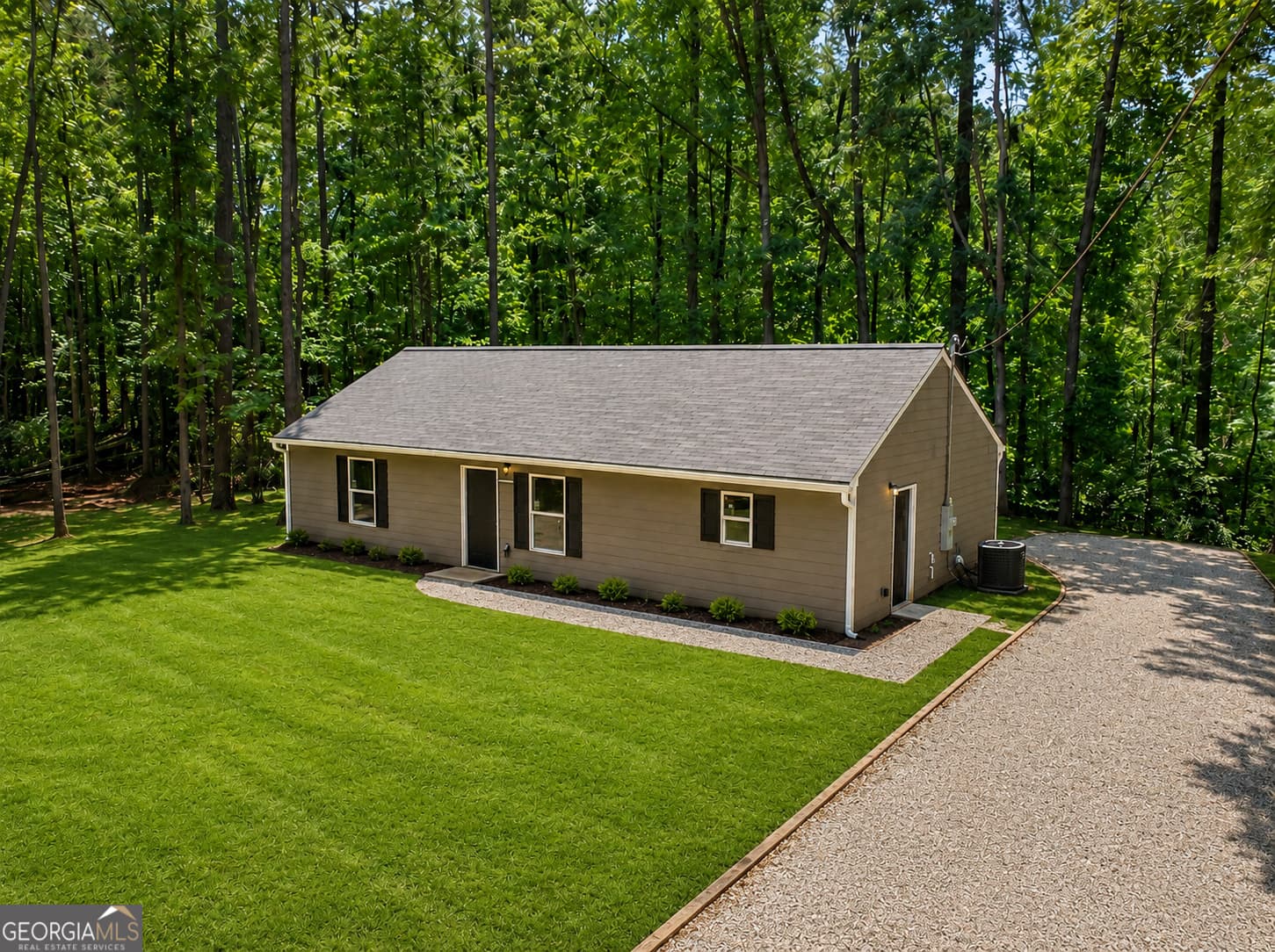 3 bedroom, 2 bathroom, 1,152 sq ft single family residence sold at 139 Fairlane Drive, Martin, GA 30557