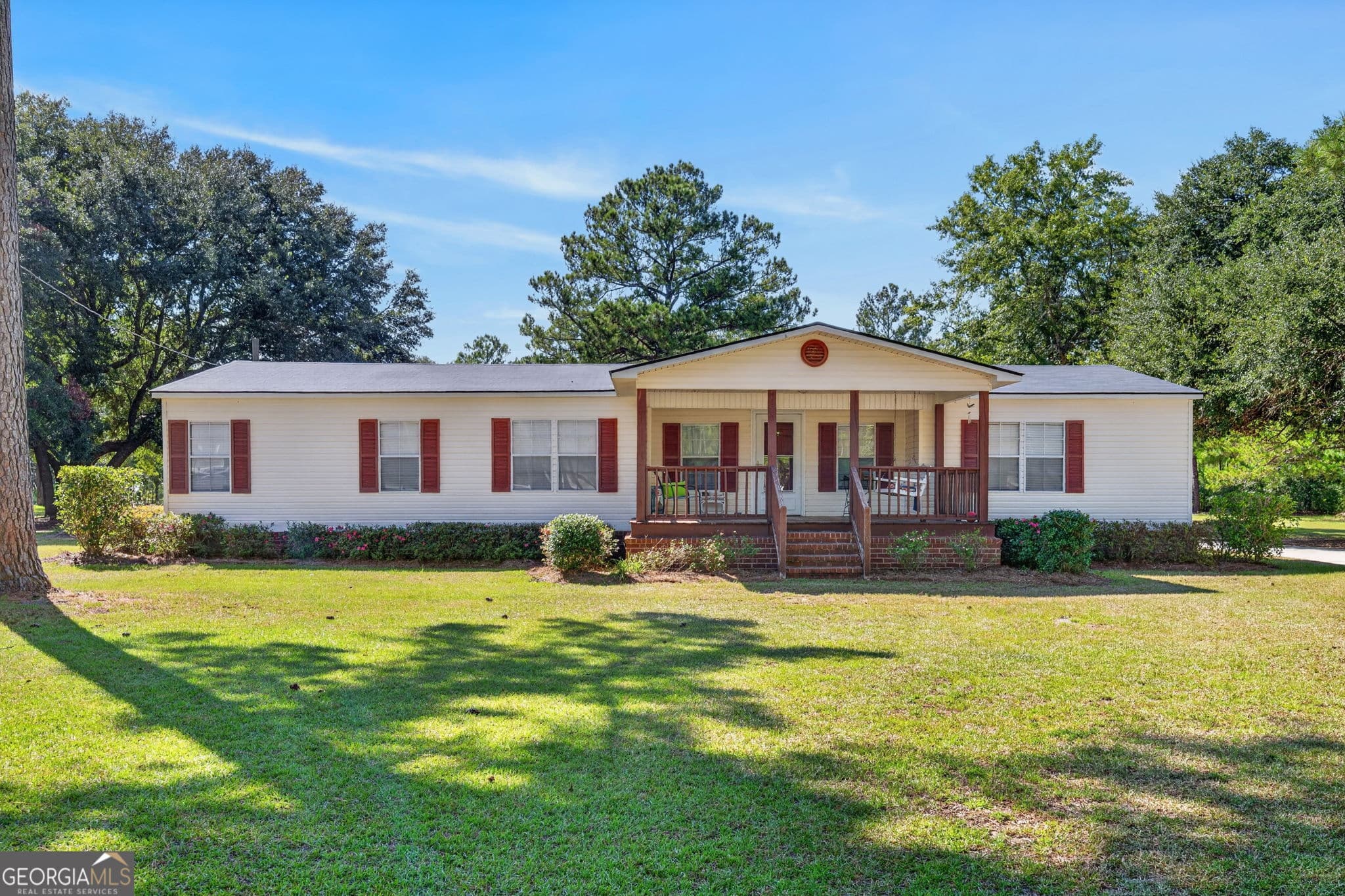 3 bedroom, 2 bathroom, 1,720 sq ft manufactured home,single family residence for sale at 1444 Courthouse Road, Guyton, GA 31312 — photo 2