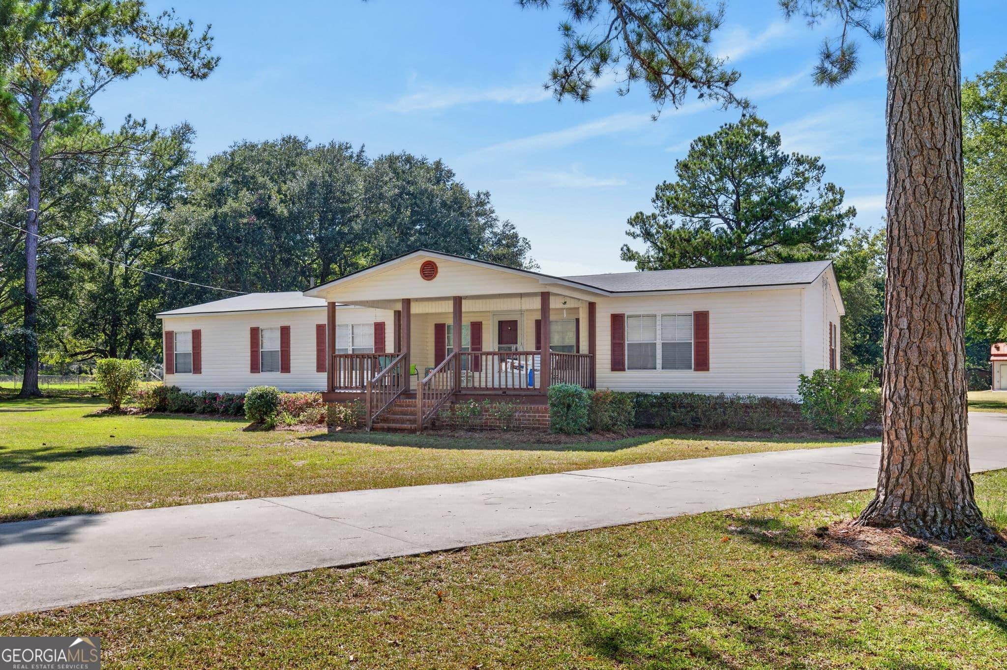3 bedroom, 2 bathroom, 1,720 sq ft manufactured home,single family residence for sale at 1444 Courthouse Road, Guyton, GA 31312 — photo 4
