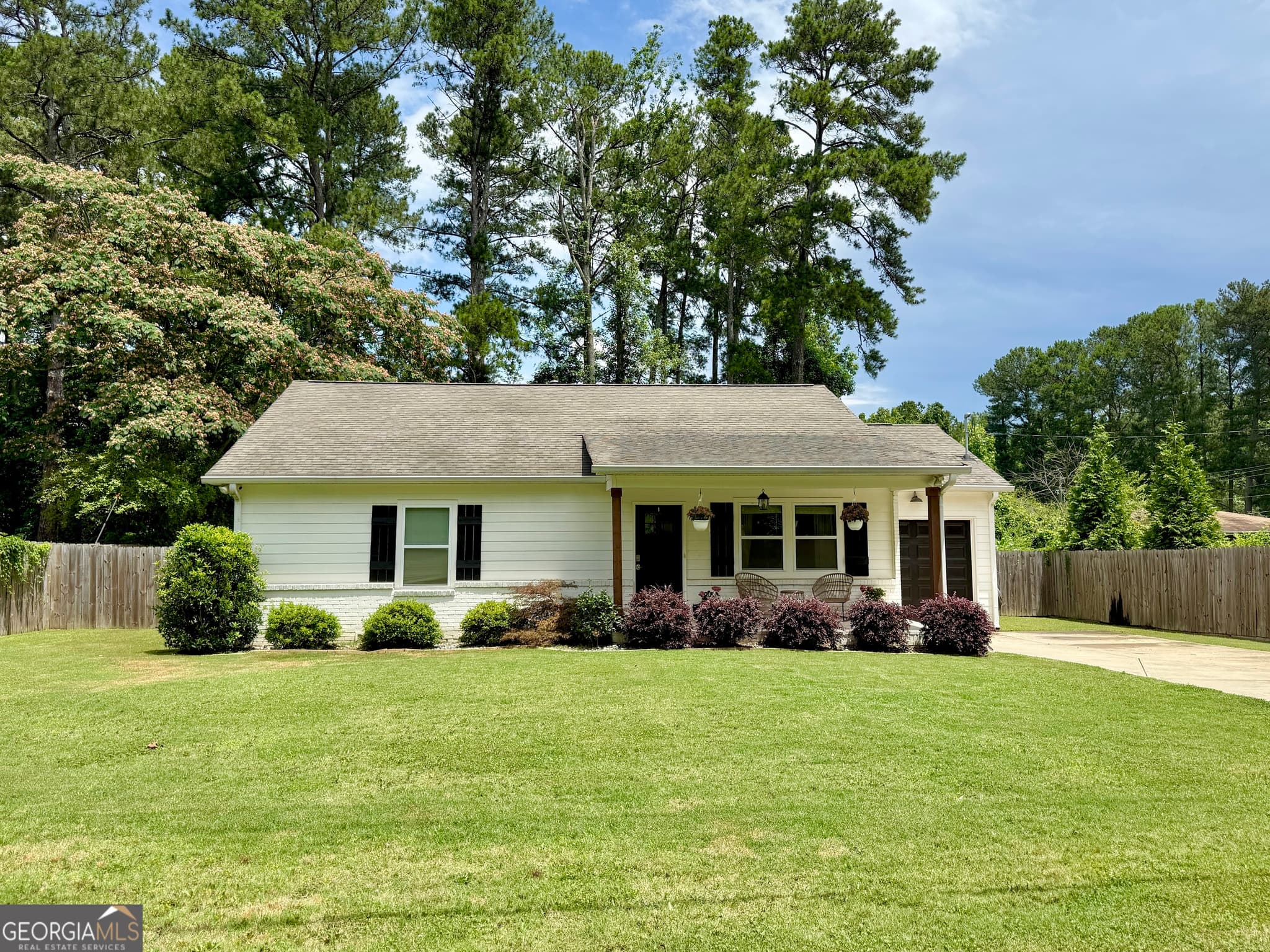 3 bedroom, 2 bathroom, 1,520 sq ft single family residence sold at 2676 Horseshoe Bend Road, Marietta, GA 30064