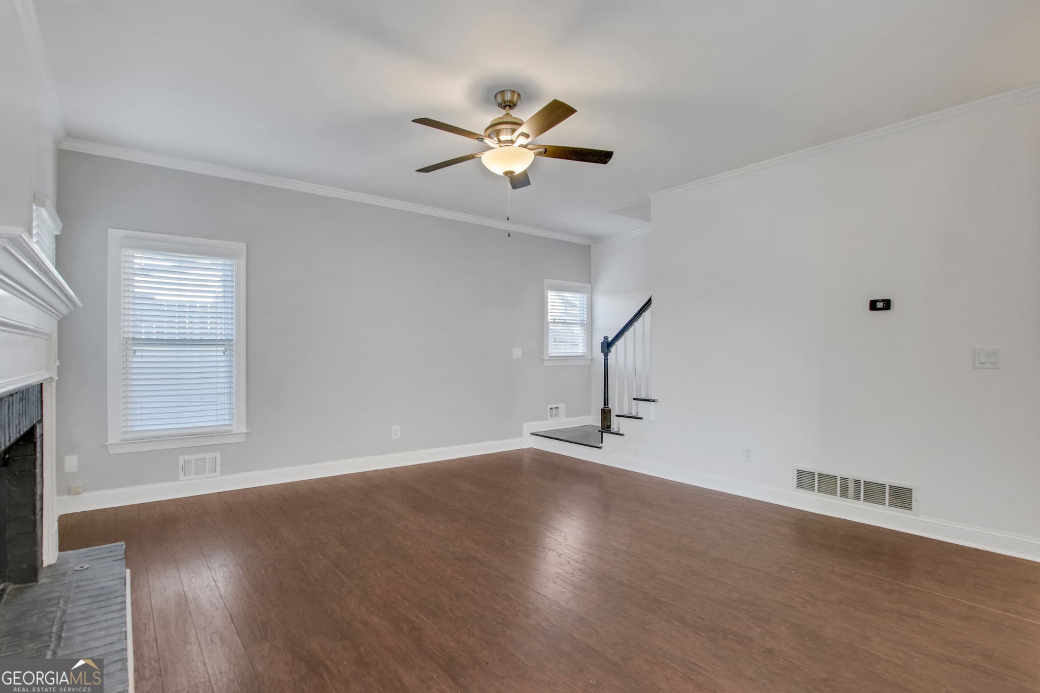 4 bedroom, 2.5 bathroom, 2,480 sq ft single family residence for sale at 5803 Silverthorn Drive, Flowery Branch, GA 30542 — photo 7