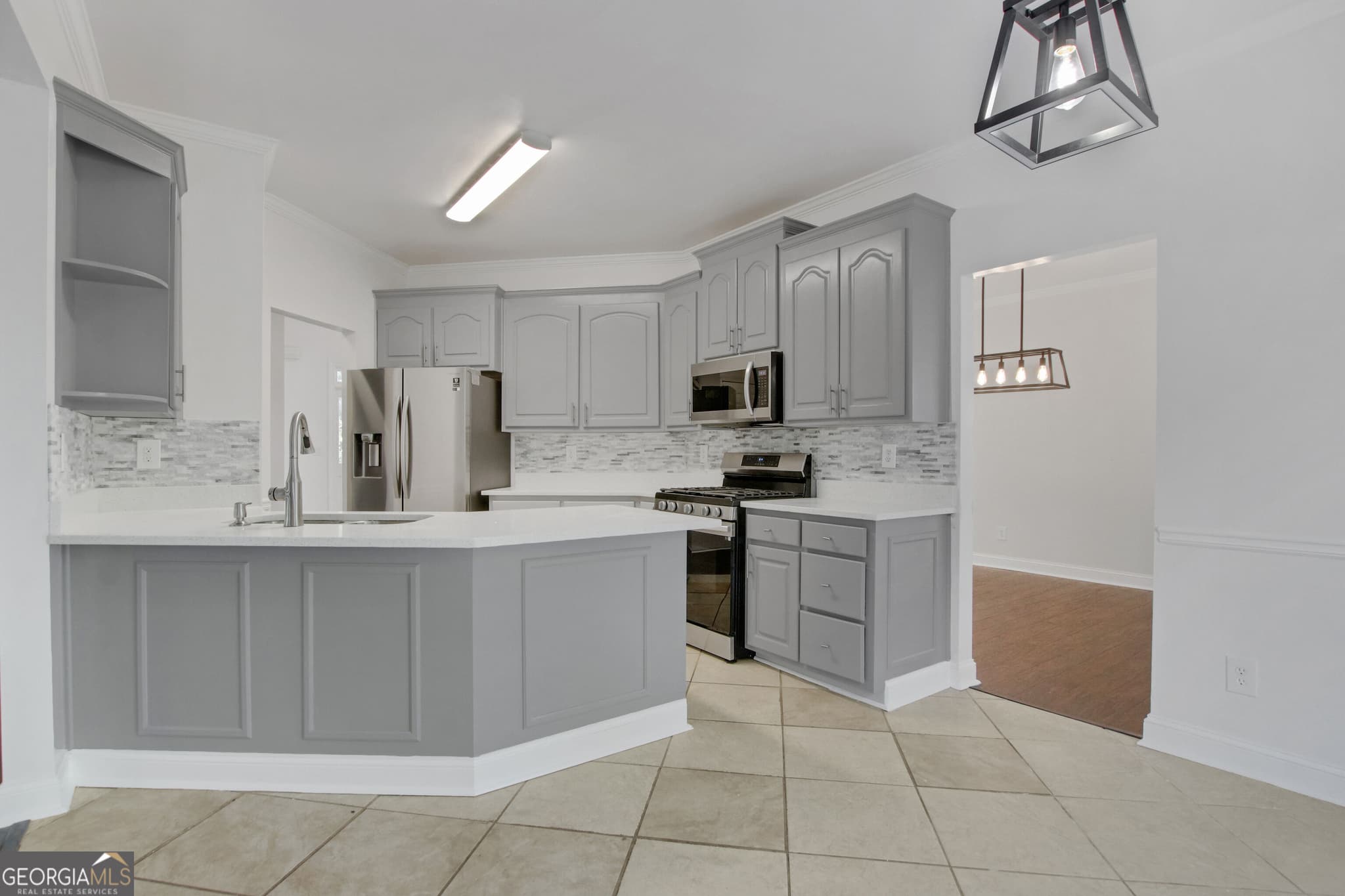 4 bedroom, 2.5 bathroom, 2,480 sq ft single family residence for sale at 5803 Silverthorn Drive, Flowery Branch, GA 30542 — photo 8