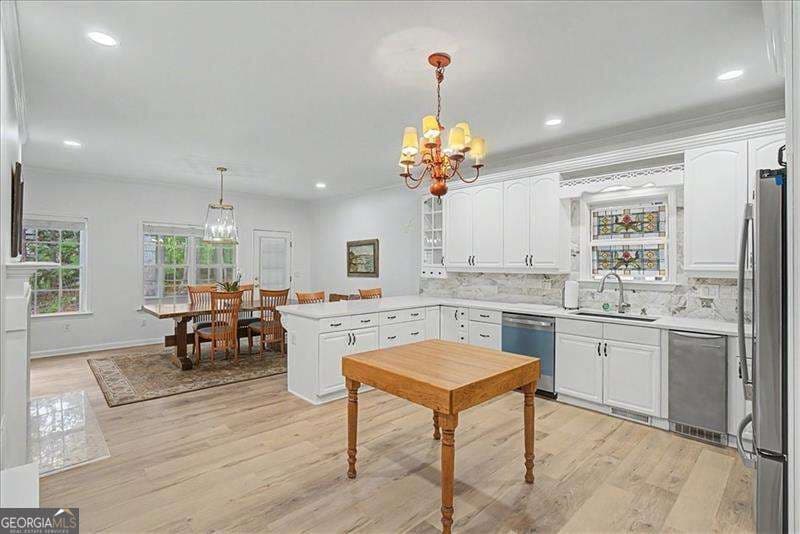 4 bedroom, 2.5 bathroom, 2,645 sq ft single family residence for sale at 1050 Wiley Bridge Road, Woodstock, GA 30188 — photo 7