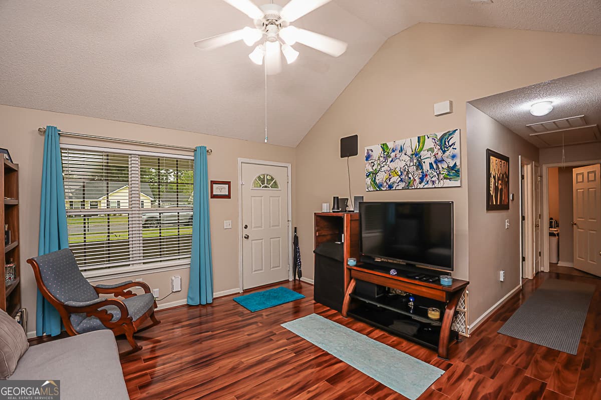 3 bedroom, 2 bathroom, 1,073 sq ft single family residence for sale at 111 Reese Way, Rincon, GA 31326 — photo 6