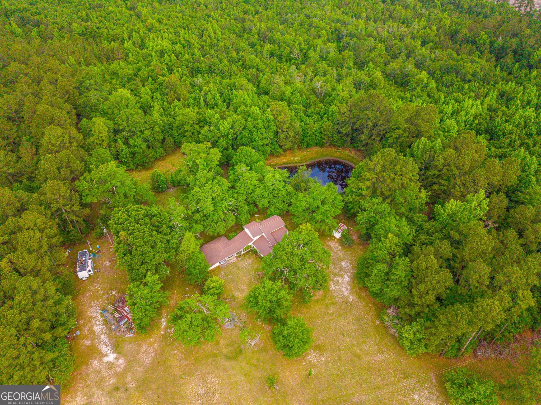 3 bedroom, 2 bathroom, 2,036 sq ft single family residence for sale at 3869 Hiltonia-Perkins Road, Sylvania, GA 30467 — photo 7