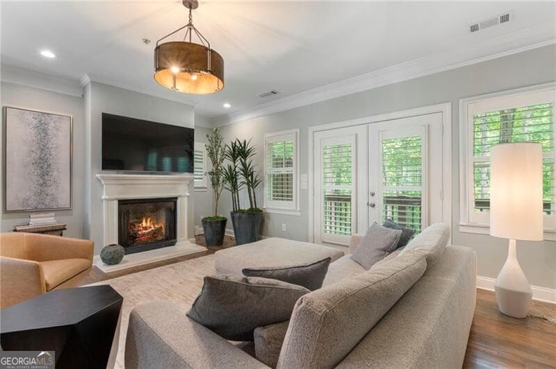 3 bedroom, 3.5 bathroom, 1,932 sq ft townhouse for sale at 402 Wade Creek Road, Alpharetta, GA 30009 — photo 5