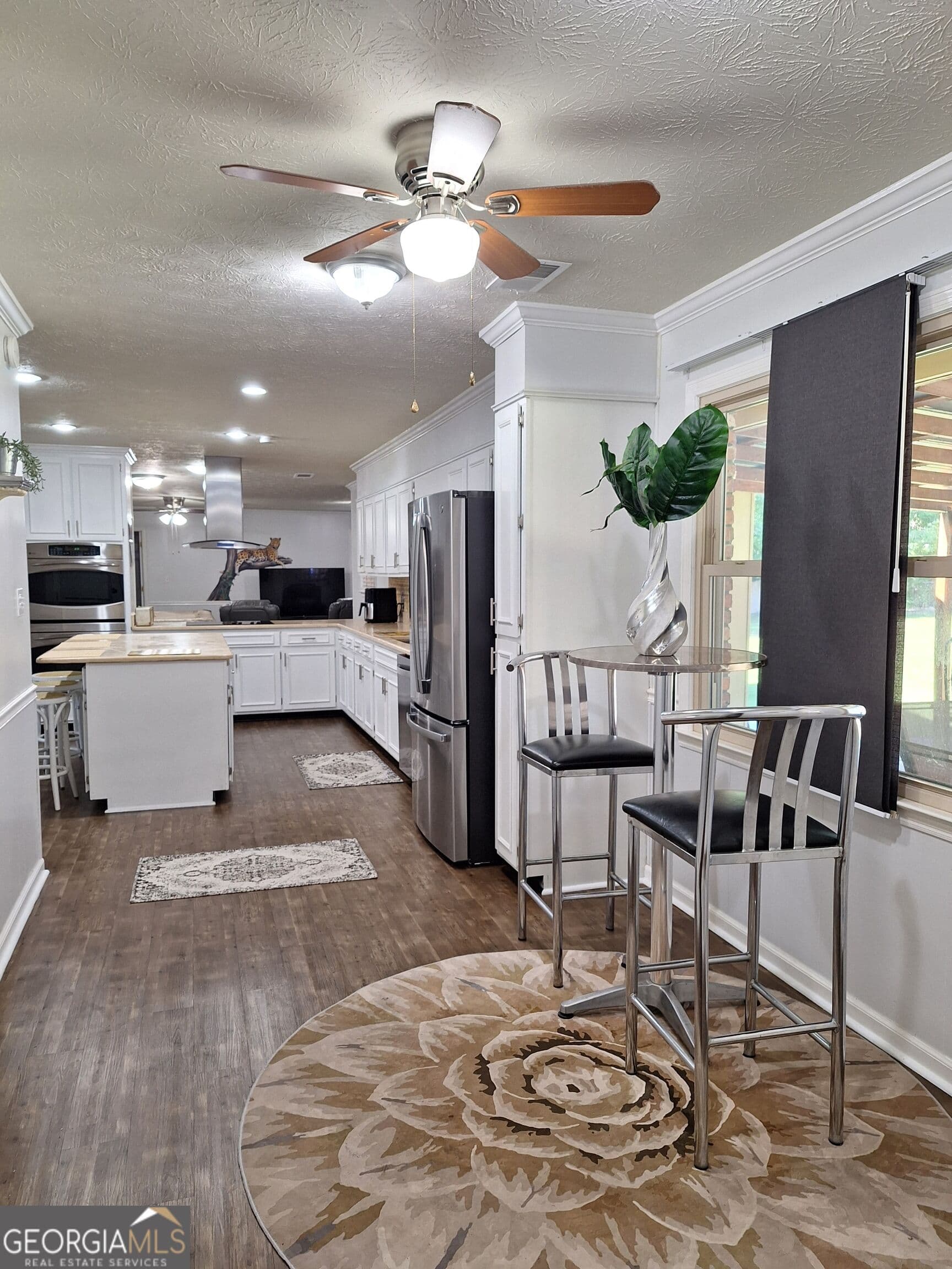 3 bedroom, 2 bathroom, 2,394 sq ft single family residence for sale at 304 Saint Francis Place, Dublin, GA 31021 — photo 6