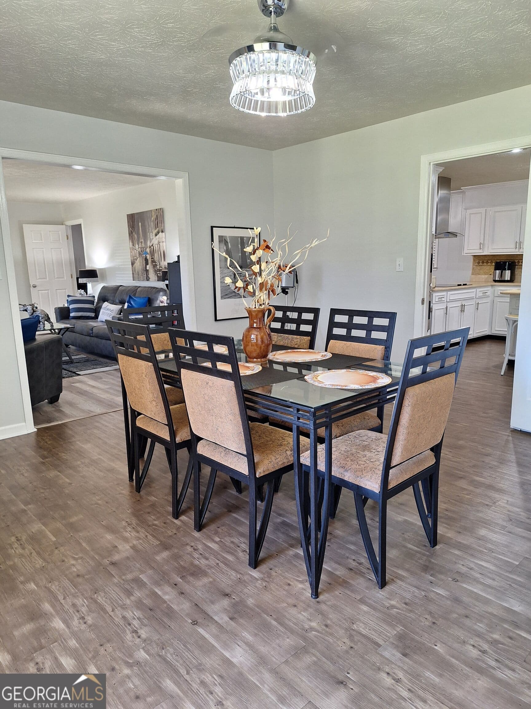 3 bedroom, 2 bathroom, 2,394 sq ft single family residence for sale at 304 Saint Francis Place, Dublin, GA 31021 — photo 8