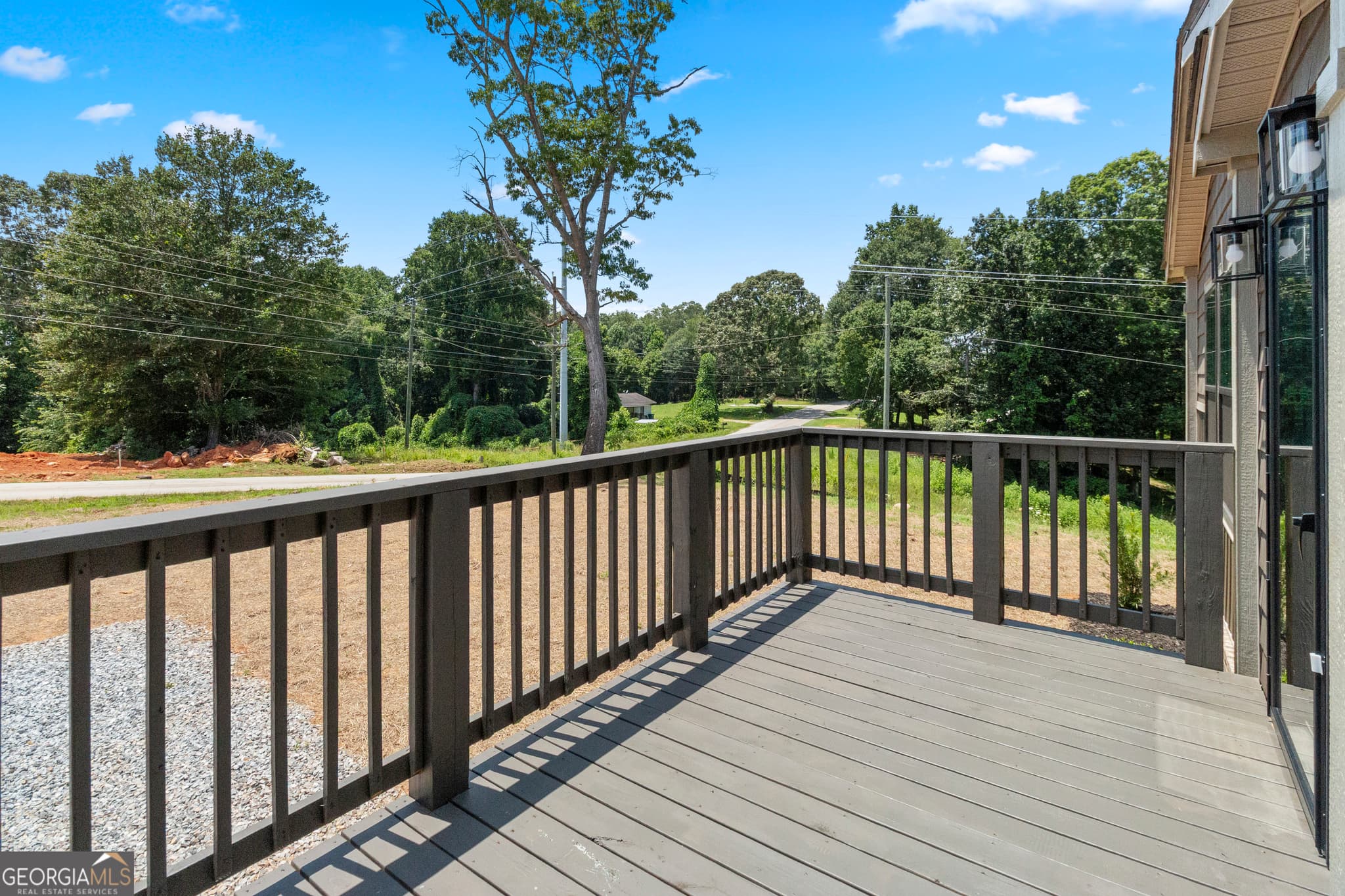 3 bedroom, 2 bathroom, 1,530 sq ft manufactured home,single family residence for sale at 654 Robertson Loop Road, Clarkesville, GA 30523 — photo 5
