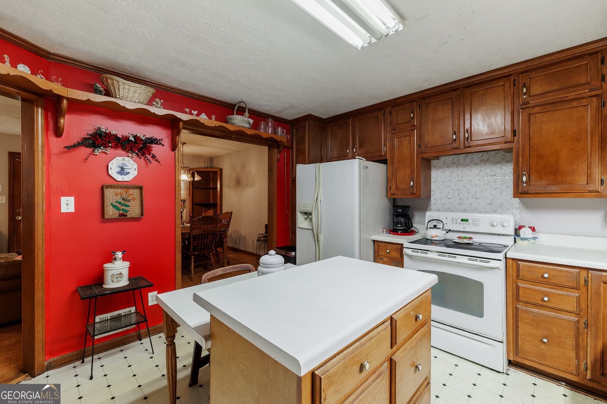 3 bedroom, 2 bathroom, 1,807 sq ft single family residence for sale at 606 Berkeley Road, Carlton, GA 30627 — photo 9