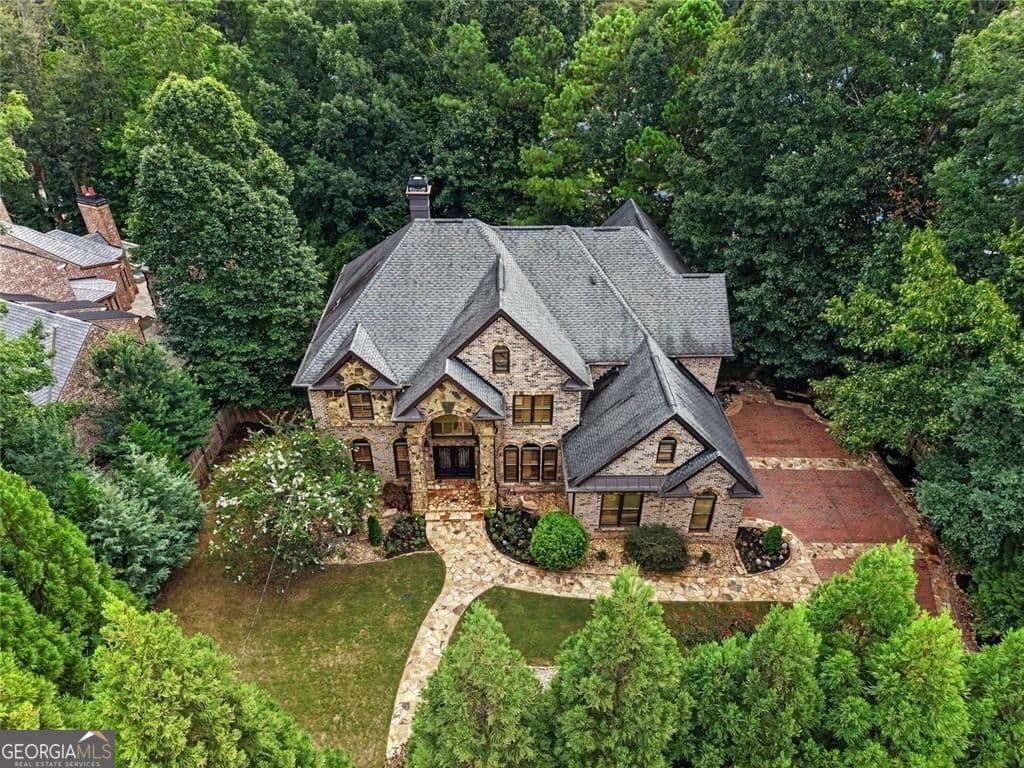 6 bedroom, 5.5 bathroom, 4,688 sq ft single family residence for sale at 1740 Childress Drive, Atlanta, GA 30311 — photo 8