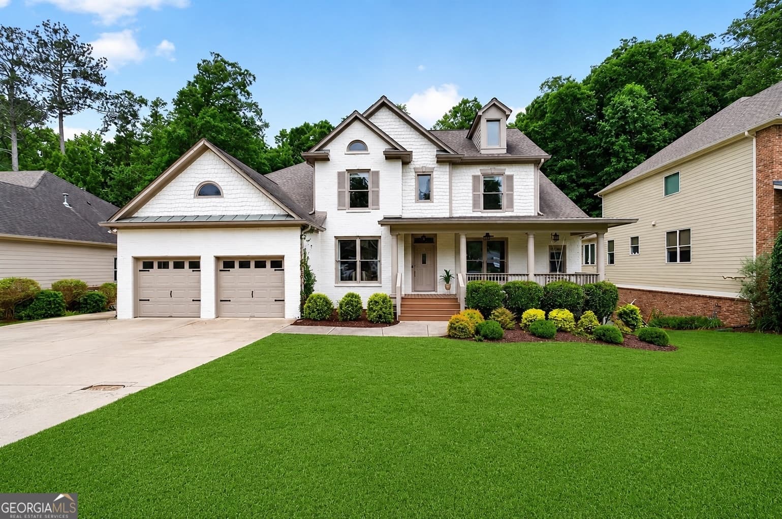 6 bedroom, 4.5 bathroom, 4,543 sq ft single family residence sold at 134 Newcastle Walk, Woodstock, GA 30188