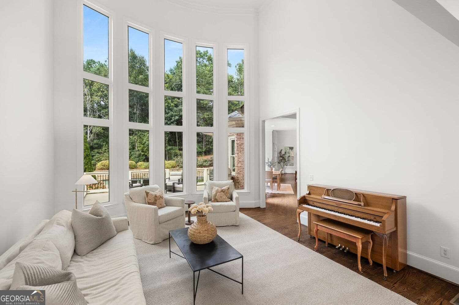 5 bedroom, 5.5 bathroom, 6,383 sq ft single family residence for sale at 8030 Coventry Pointe, Suwanee, GA 30024 — photo 3